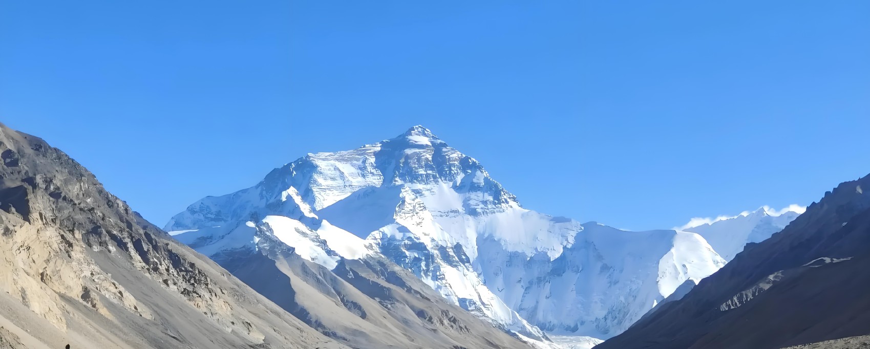 以磨为刃，琢近真圆；以恒为心，不负精工